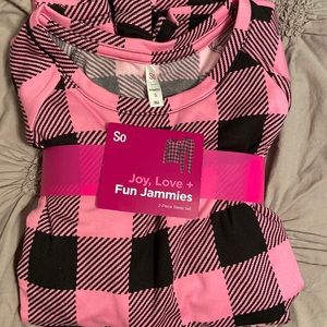 Womens pajamas size S